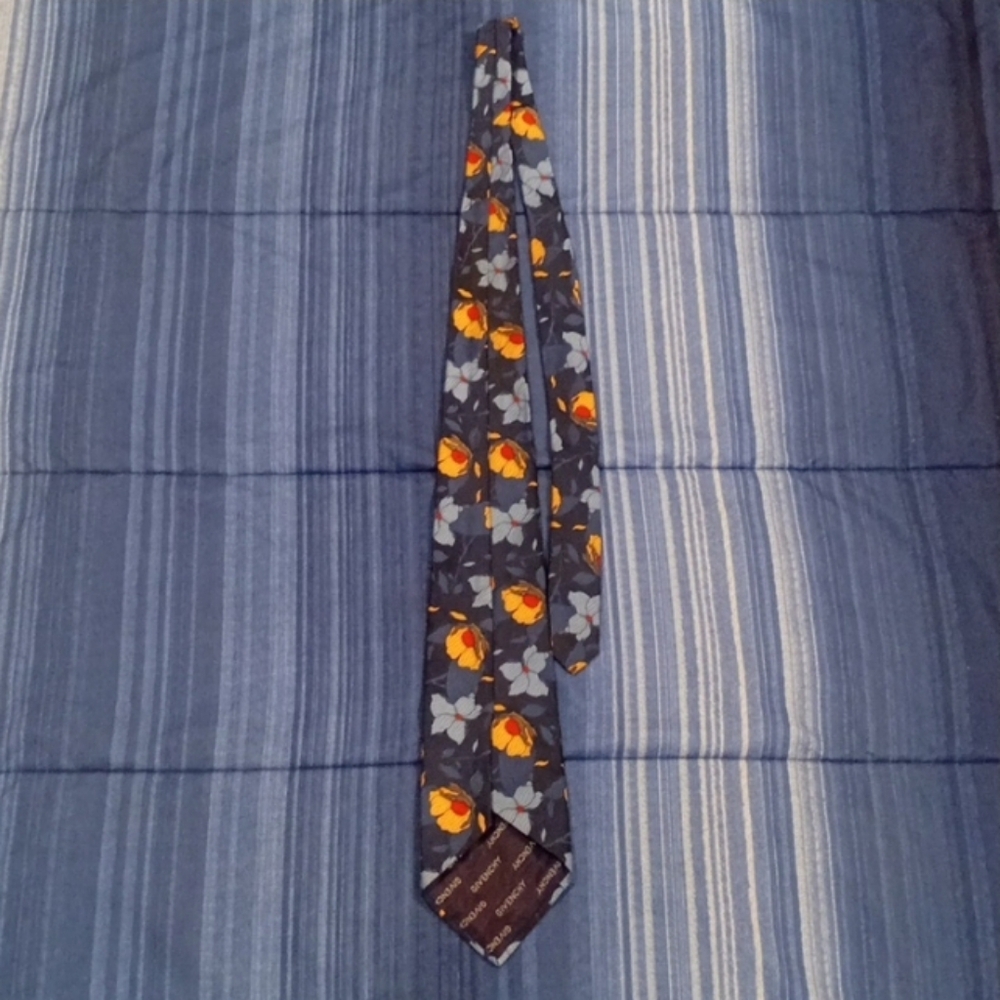 Floral Tie